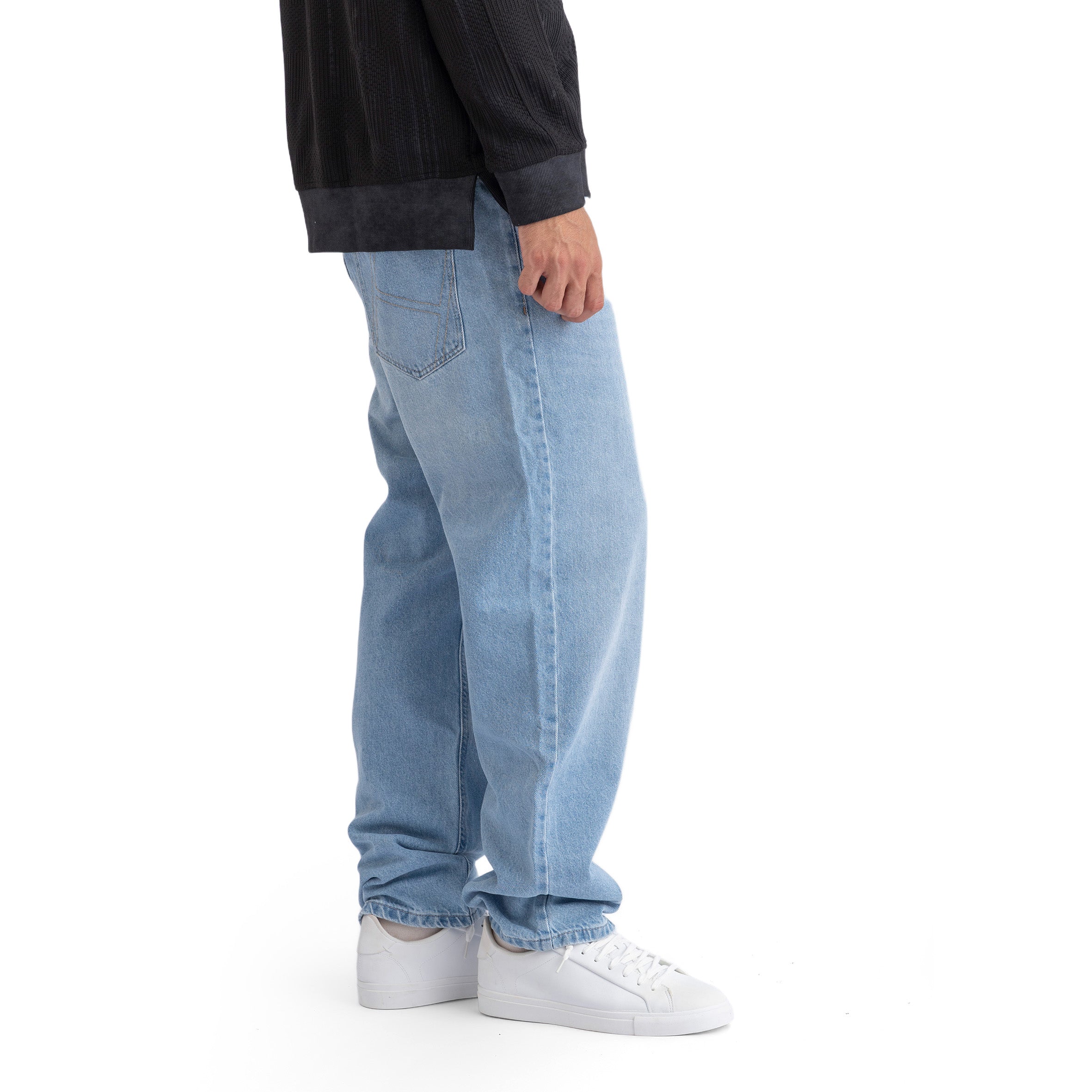 ULTRA-LIGHT WASH RELAXED JEANS (502) 3